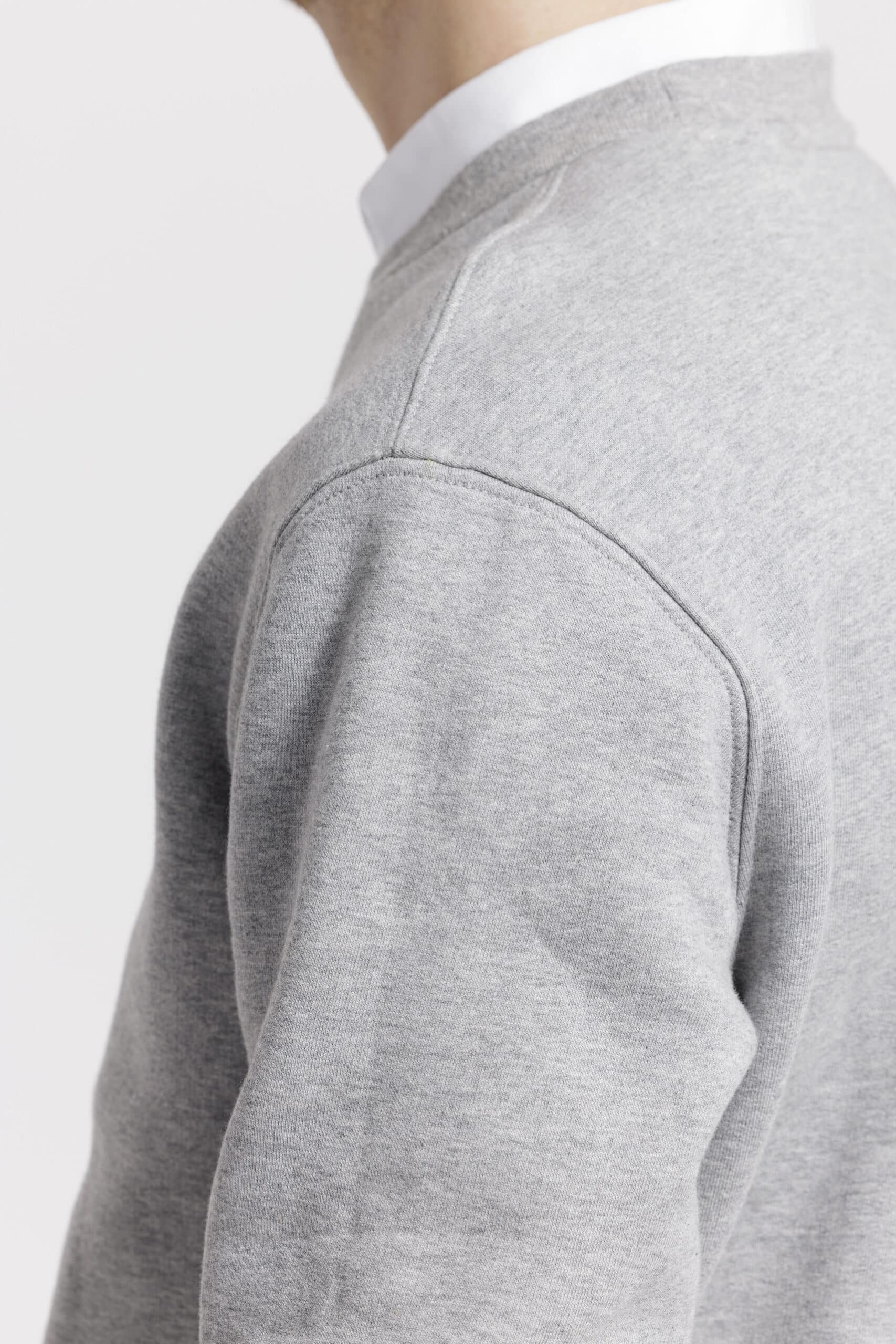 Sweat homme épaule gris chiné