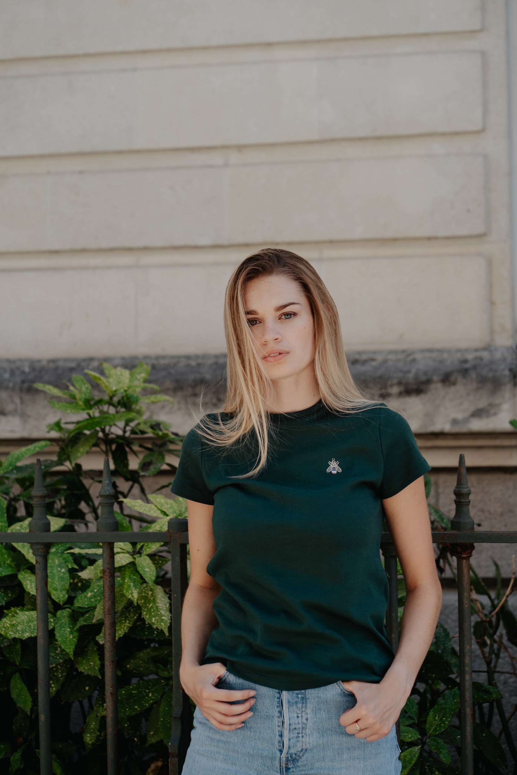 T-shirt femme extérieur vert empire